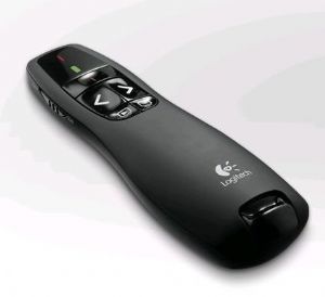 Logitech R400 Wireless Presenter, 15m Range, Red laser pointer Battery indicator Plug-and-play wireless receiver